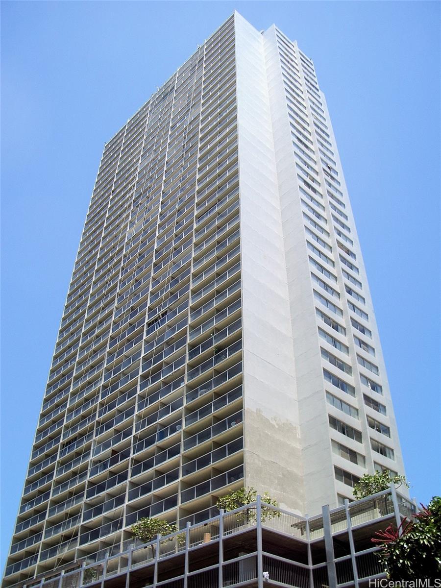 445 Seaside Ave Honolulu - Rental - photo 13 of 20