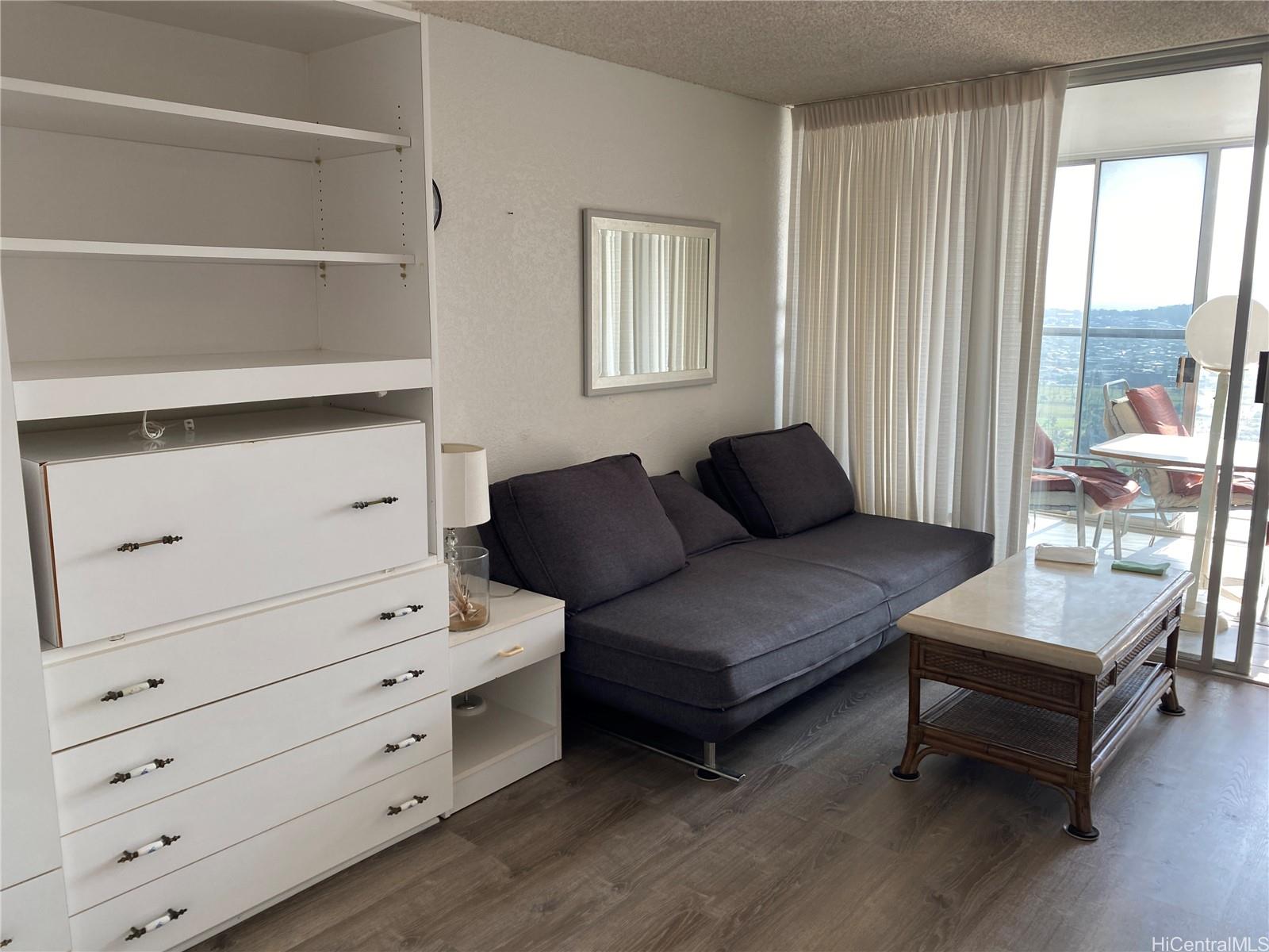 445 Seaside Ave Honolulu - Rental - photo 7 of 20