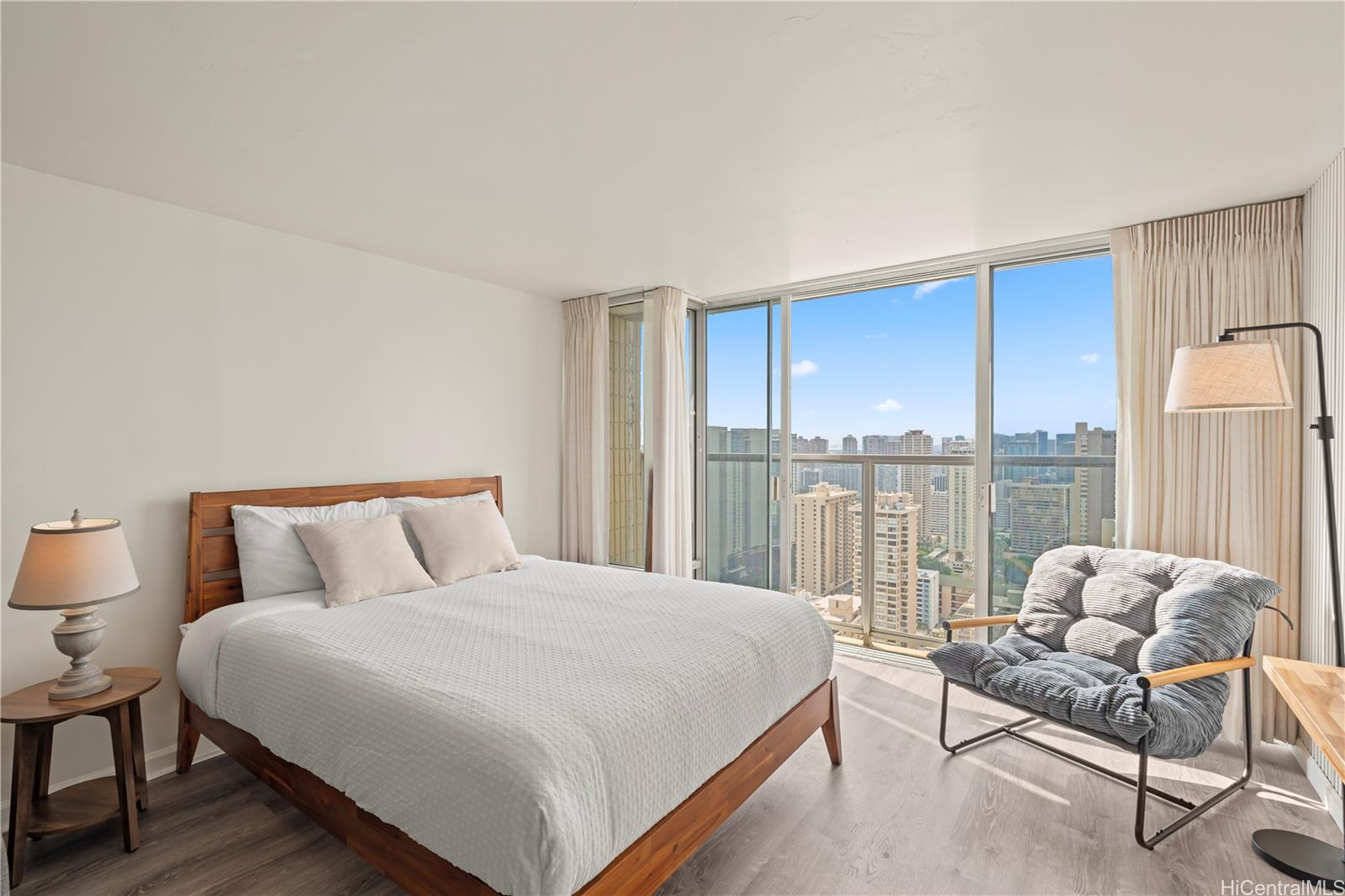 Island Colony condo # 4306, Honolulu, Hawaii - photo 4 of 21