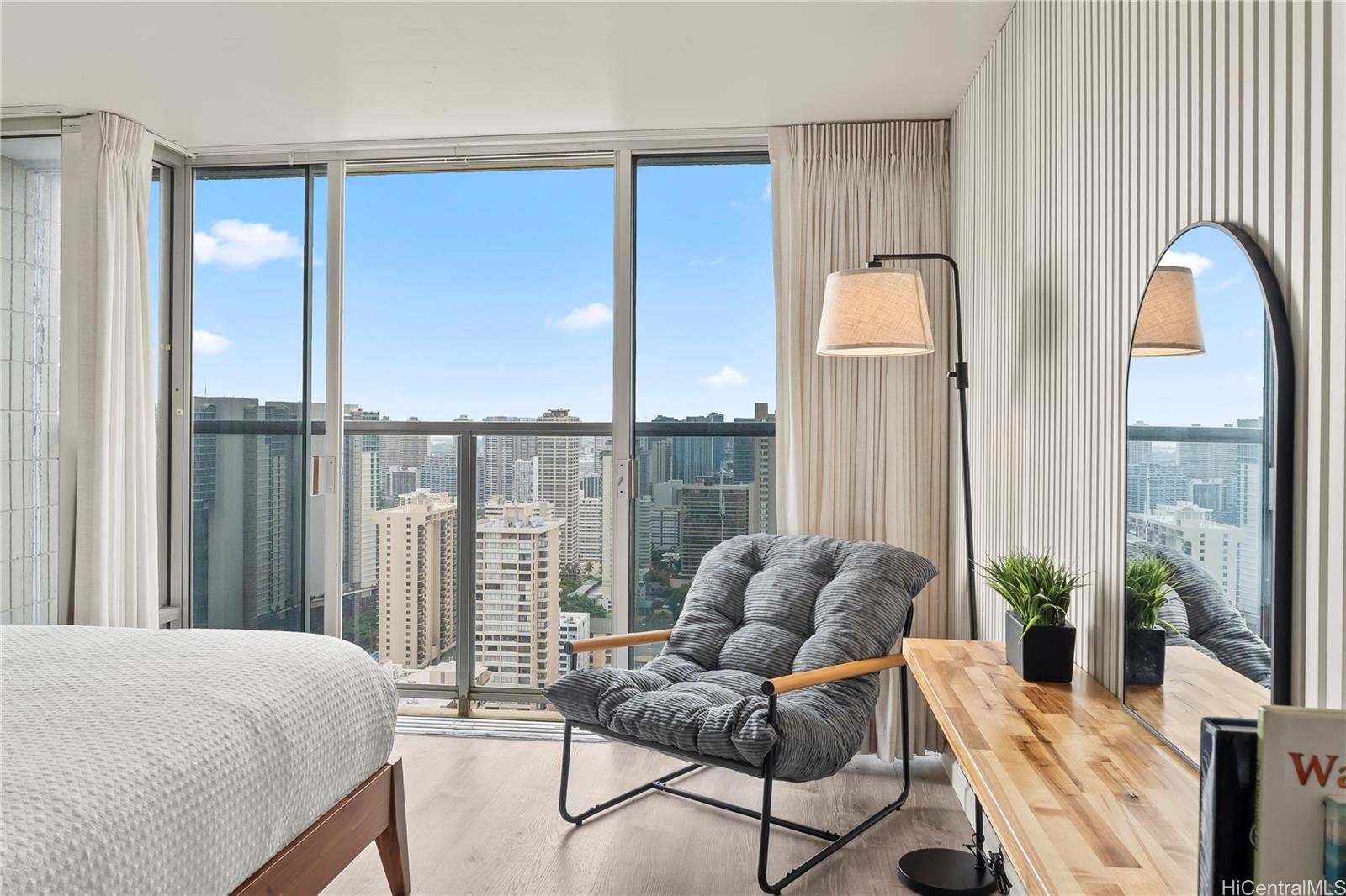 Island Colony condo # 4306, Honolulu, Hawaii - photo 5 of 21