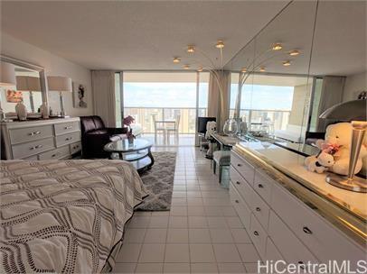 Island Colony condo # 4410, Honolulu, Hawaii - photo 5 of 8