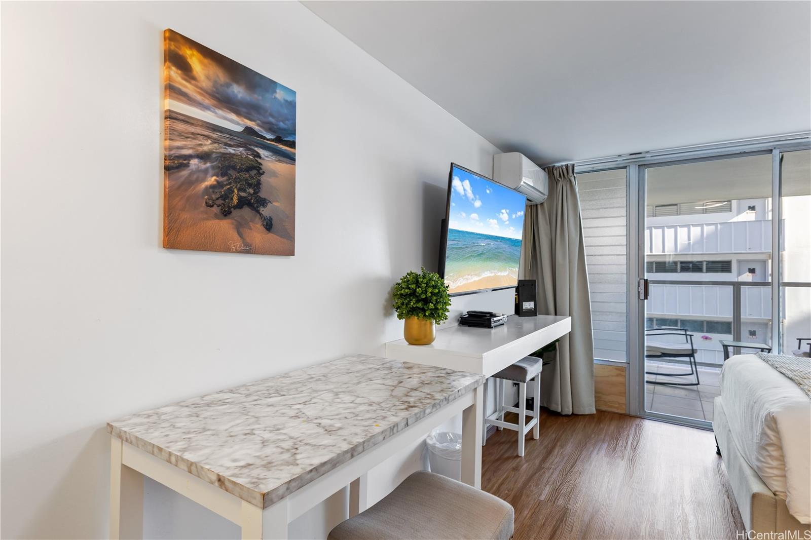 Island Colony condo # 705, Honolulu, Hawaii - photo 11 of 13