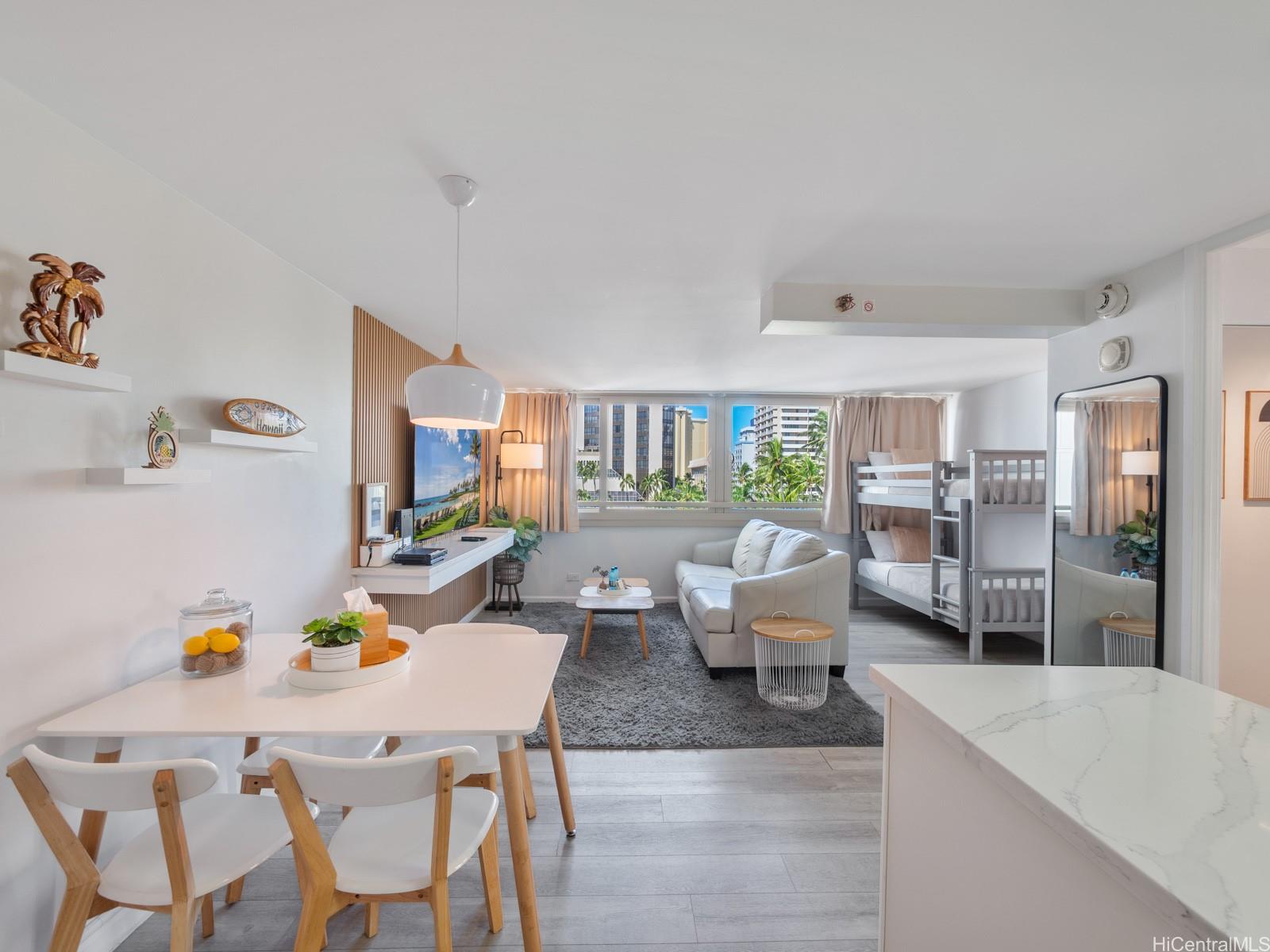 Island Colony condo # 720, Honolulu, Hawaii - photo 2 of 12