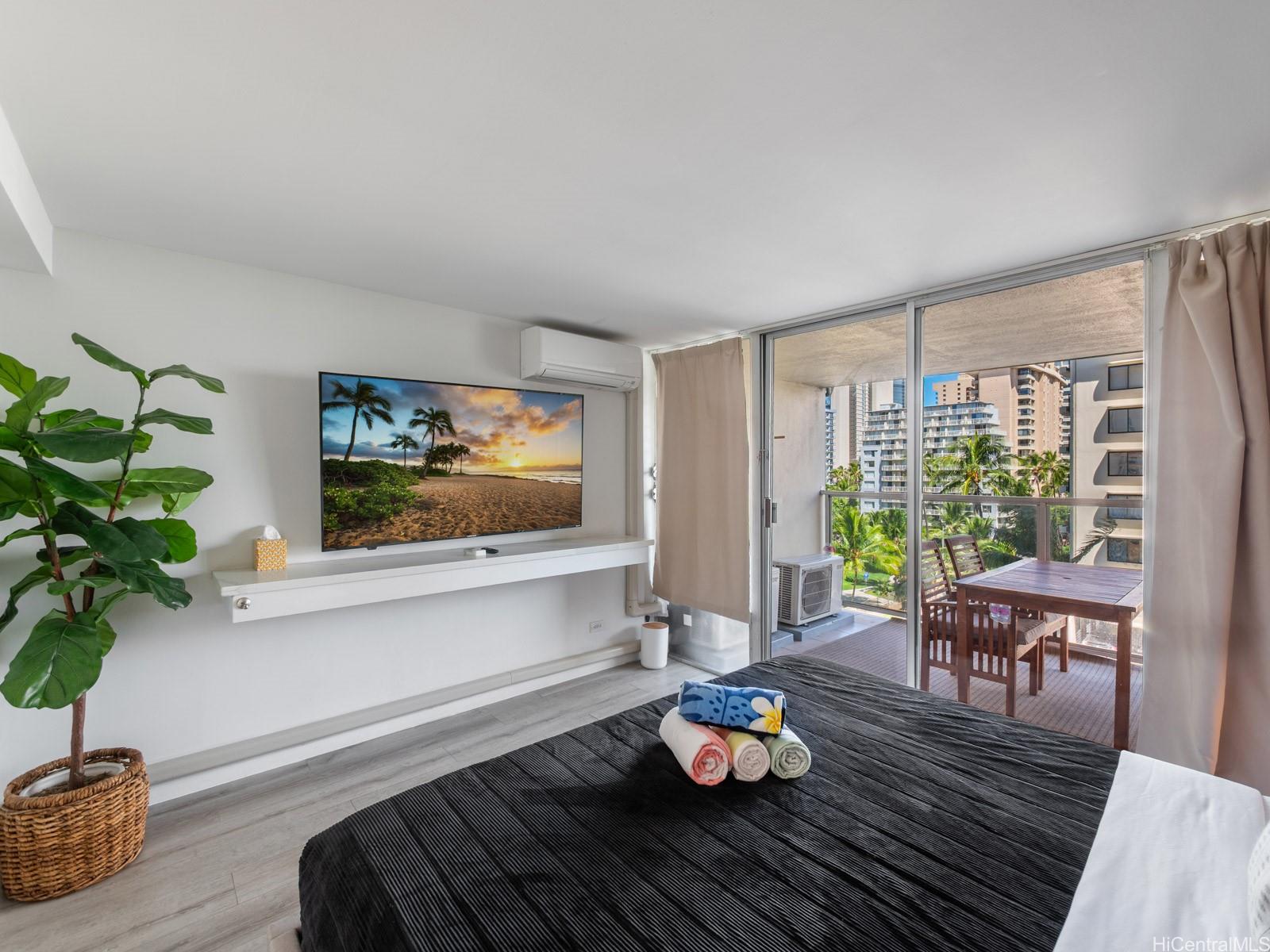 Island Colony condo # 720, Honolulu, Hawaii - photo 9 of 12