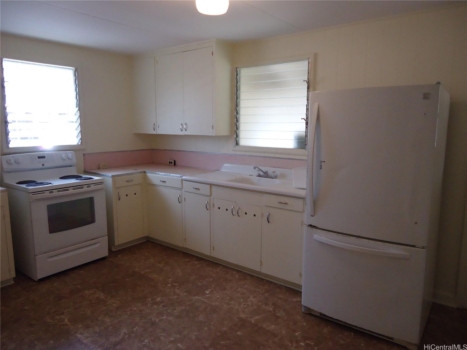 445 Ulupaina Street Kailua - Rental - photo 7 of 12