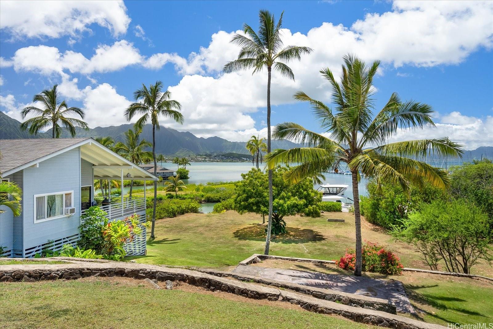 44-519  Kaneohe Bay Drive Mahinui, Kaneohe home - photo 17 of 25