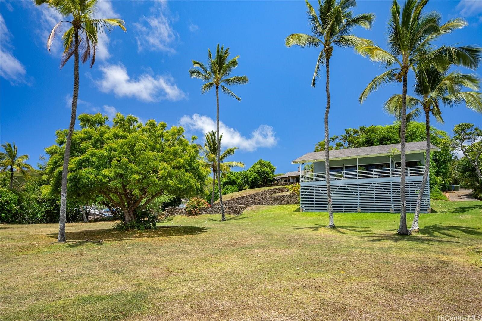 44-519  Kaneohe Bay Drive Mahinui, Kaneohe home - photo 4 of 25