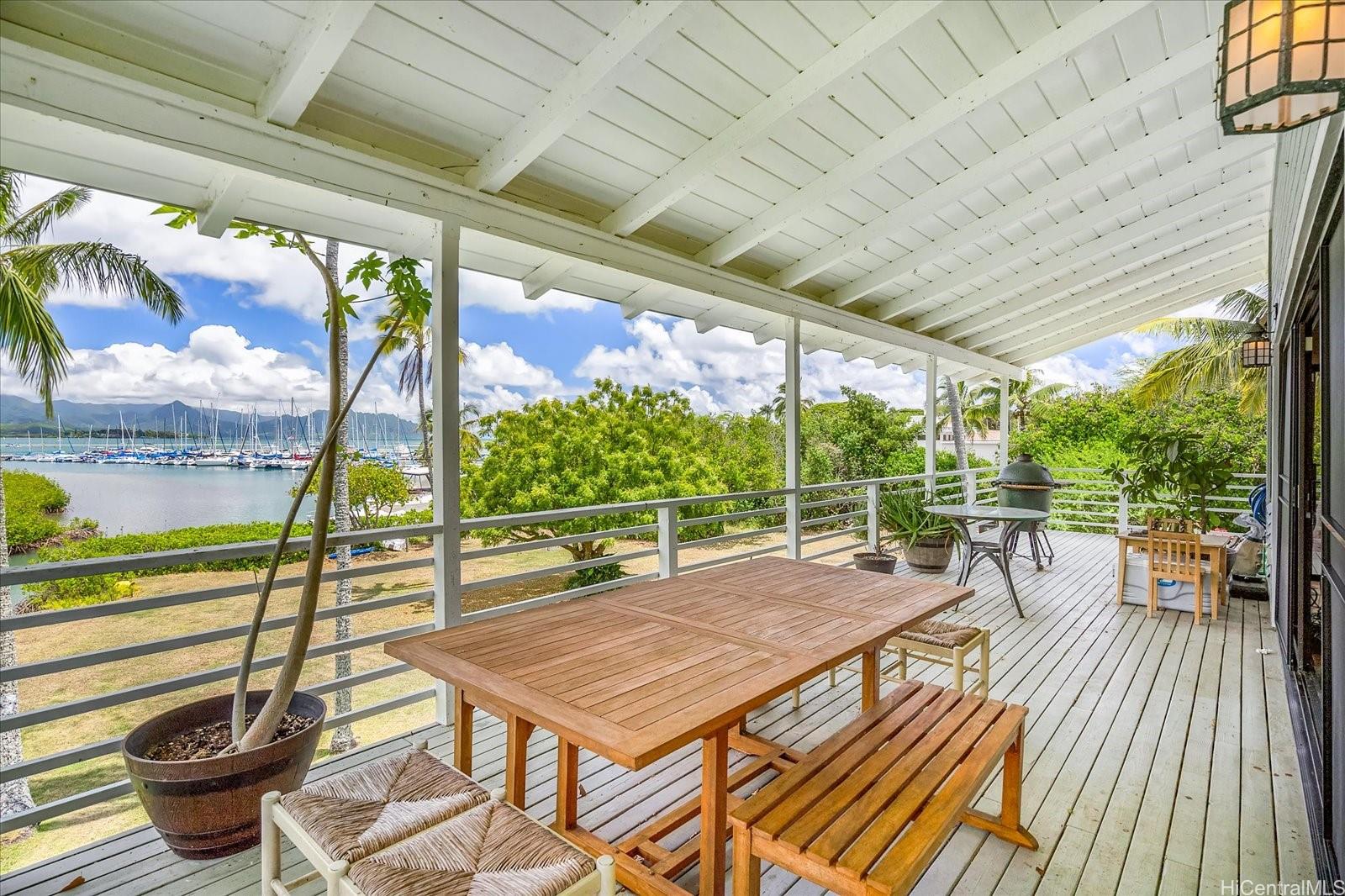 44-519  Kaneohe Bay Drive Mahinui, Kaneohe home - photo 11 of 25