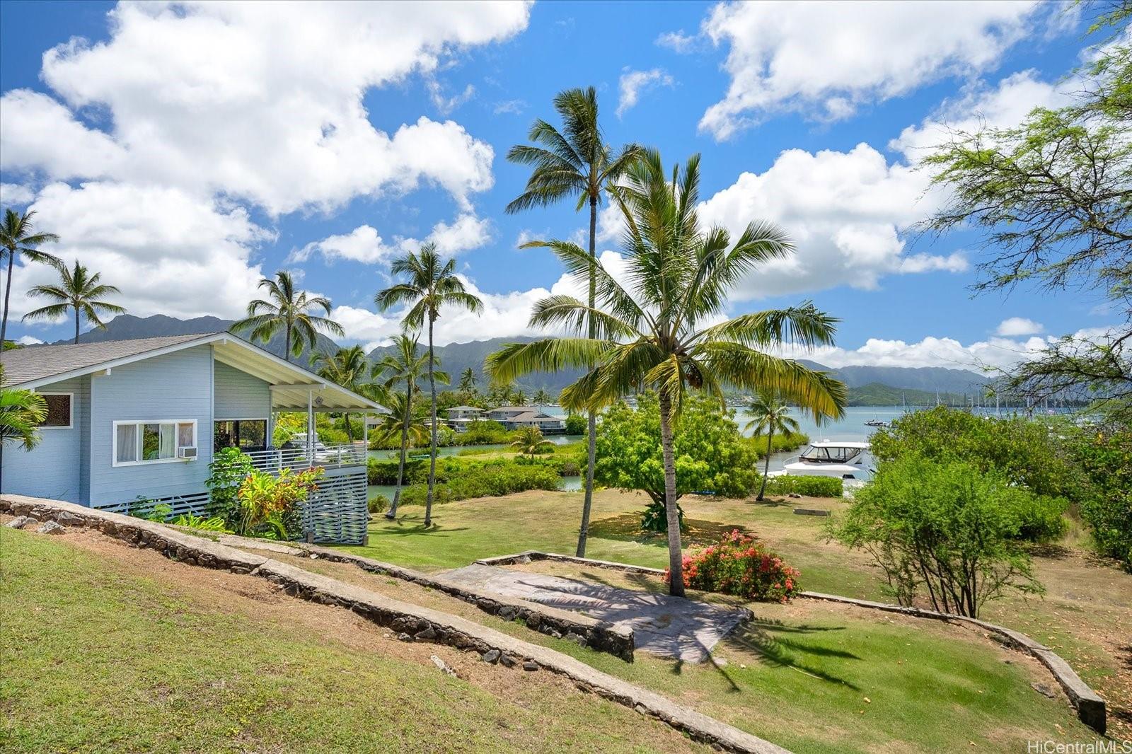 44-519  Kaneohe Bay Drive Mahinui, Kaneohe home - photo 5 of 25