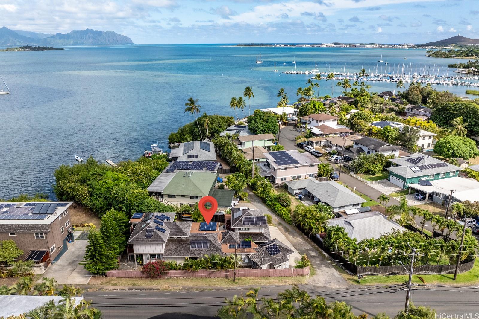 44-585  Kaneohe Bay Drive Mahinui, Kaneohe home - photo 2 of 25