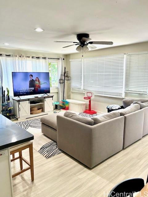 447  Iliwai Drive Wahiawa Area, Central home - photo 4 of 9