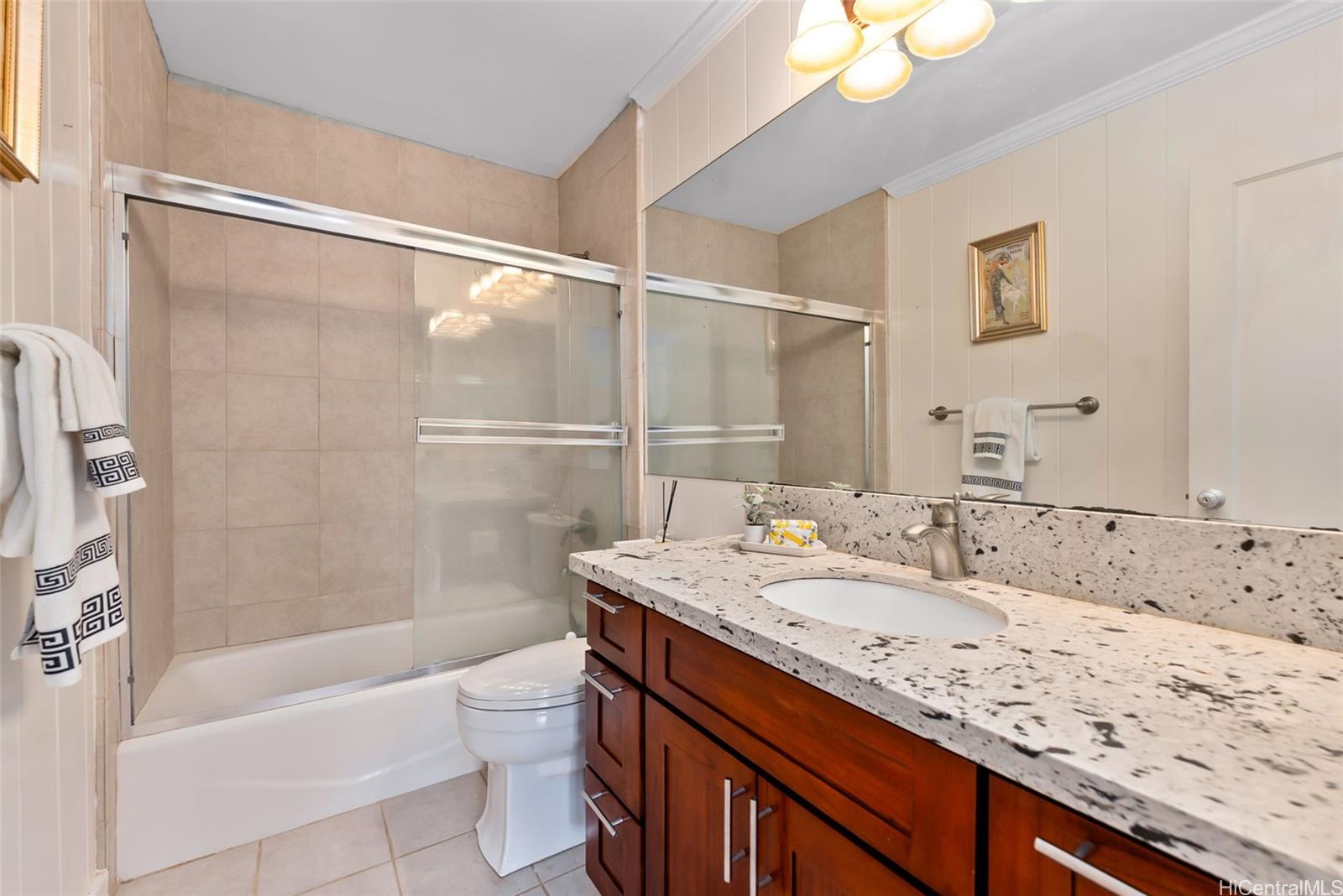 4470  Wahinekoa Pl Waialae Nui Rdge, Diamond Head home - photo 19 of 25