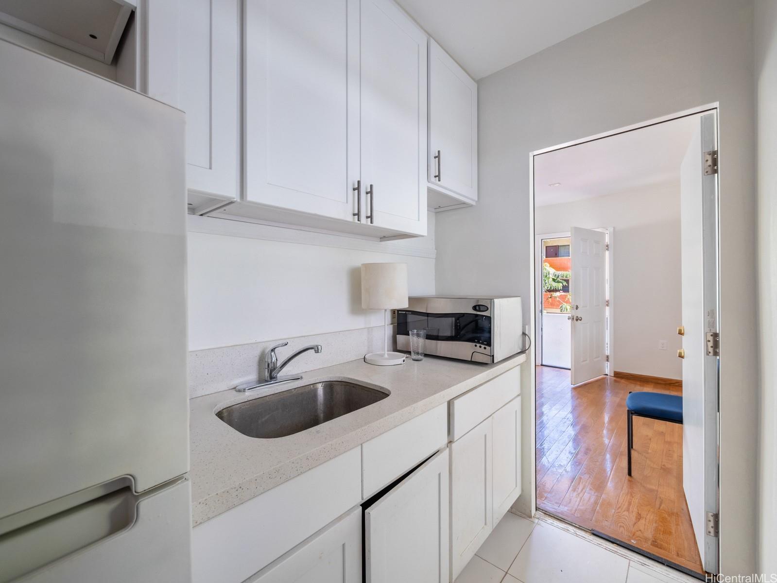 448 Kuamoo Street Honolulu - Multi-family - photo 14 of 22