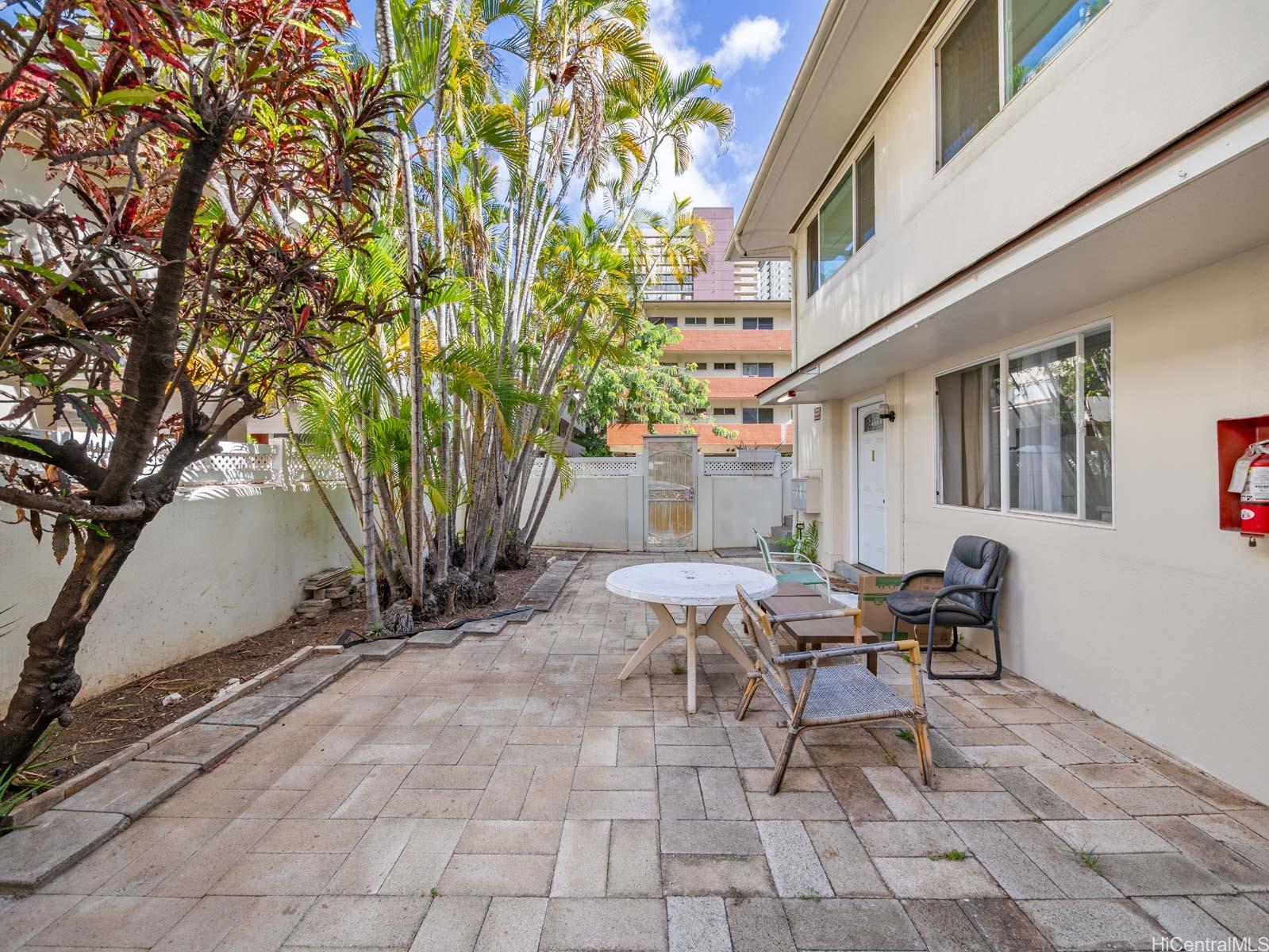 448 Kuamoo Street Honolulu - Multi-family - photo 5 of 22