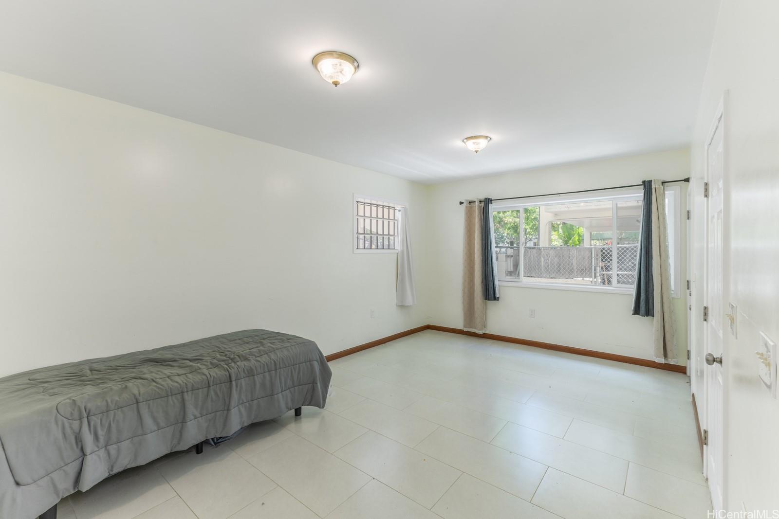 448 Kuamoo Street Honolulu - Multi-family - photo 7 of 22