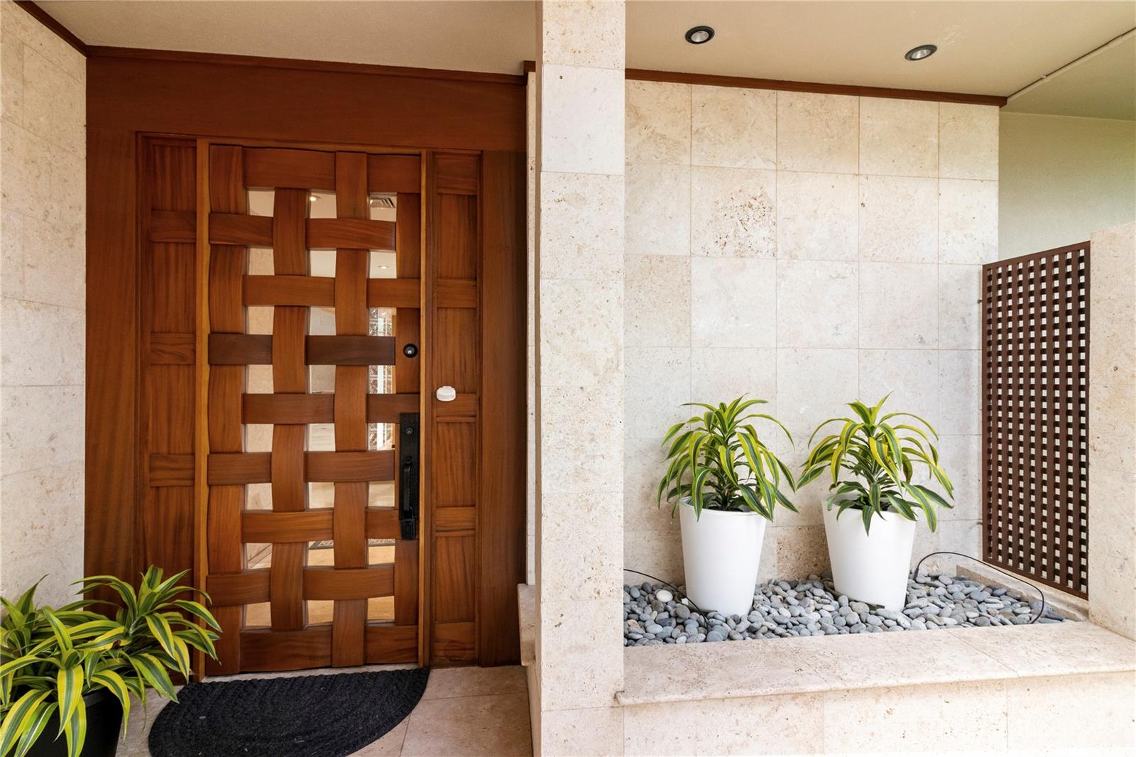 4498  Pahoa Ave Kahala Area, Diamond Head home - photo 21 of 23