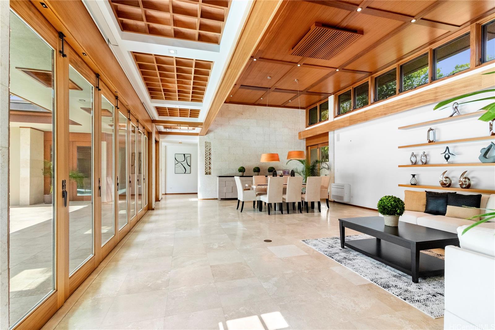 4498  Pahoa Ave Kahala Area, Diamond Head home - photo 5 of 23