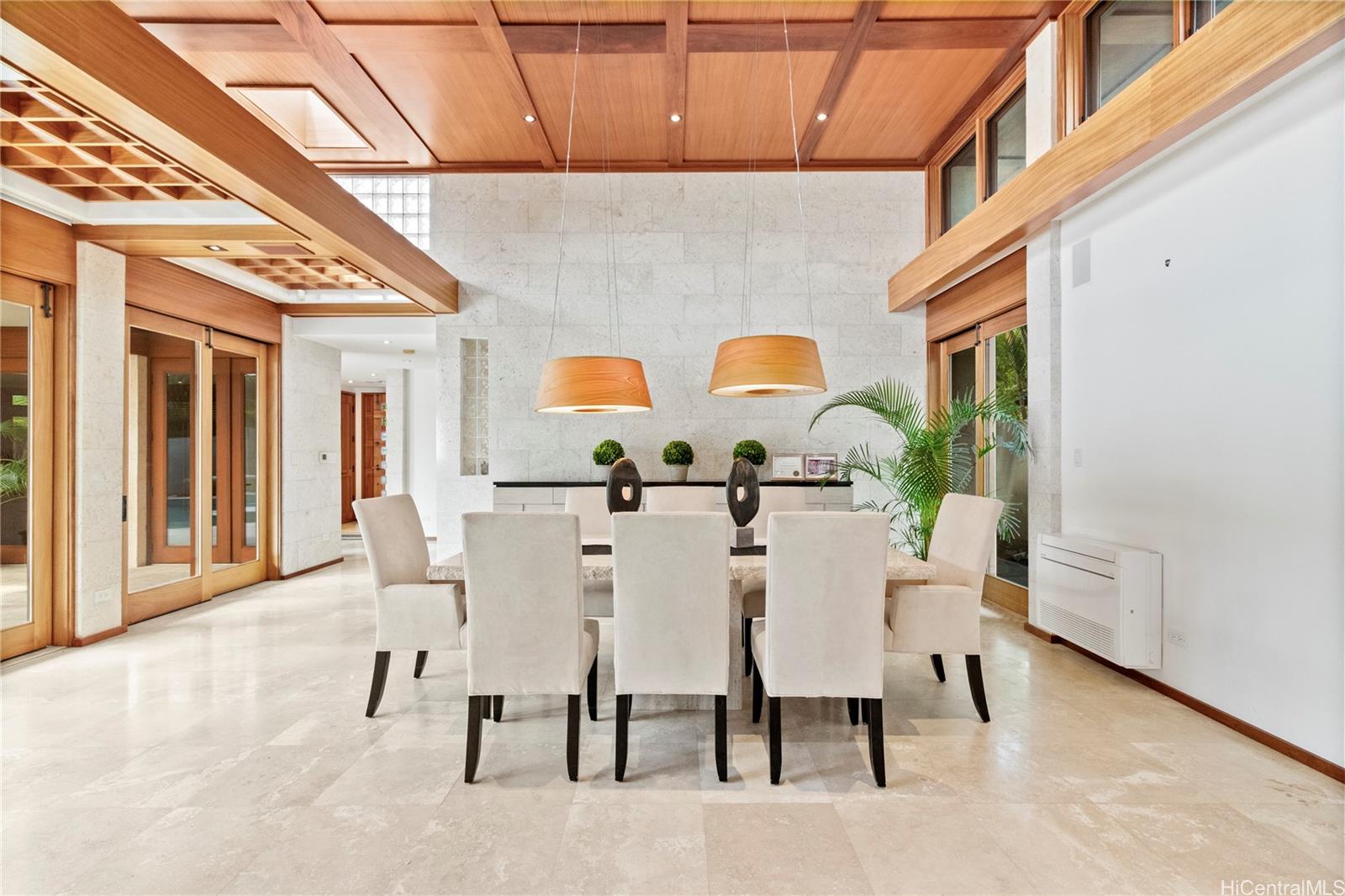 4498  Pahoa Ave Kahala Area, Diamond Head home - photo 6 of 23