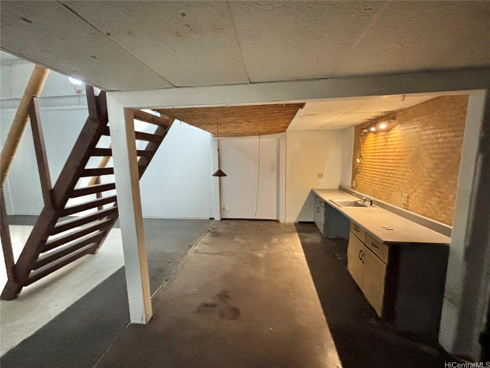 45 Hoolai Street Kailua Oahu commercial real estate photo7 of 15