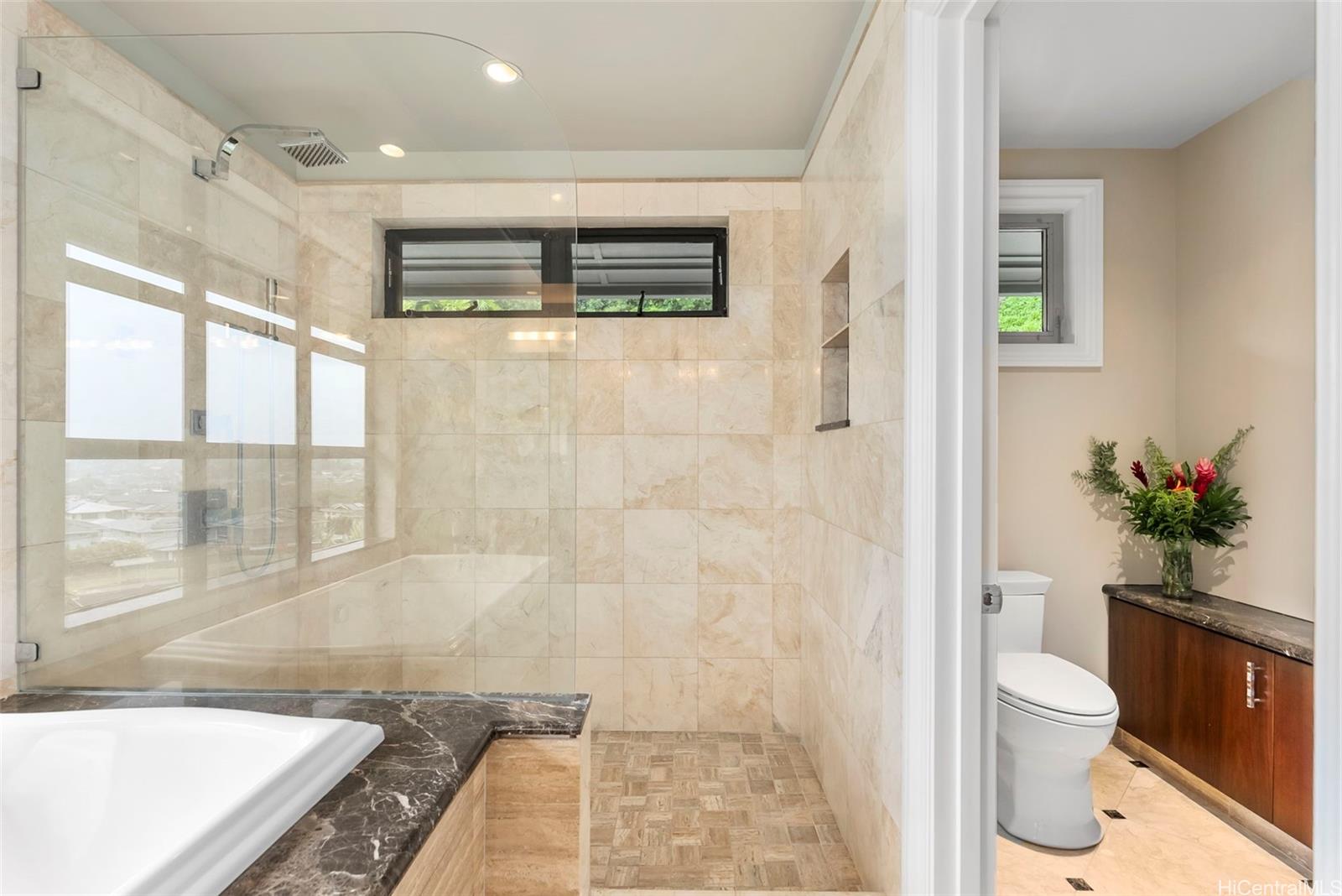 45-020  Namoku Street Kokokahi, Kaneohe home - photo 20 of 25