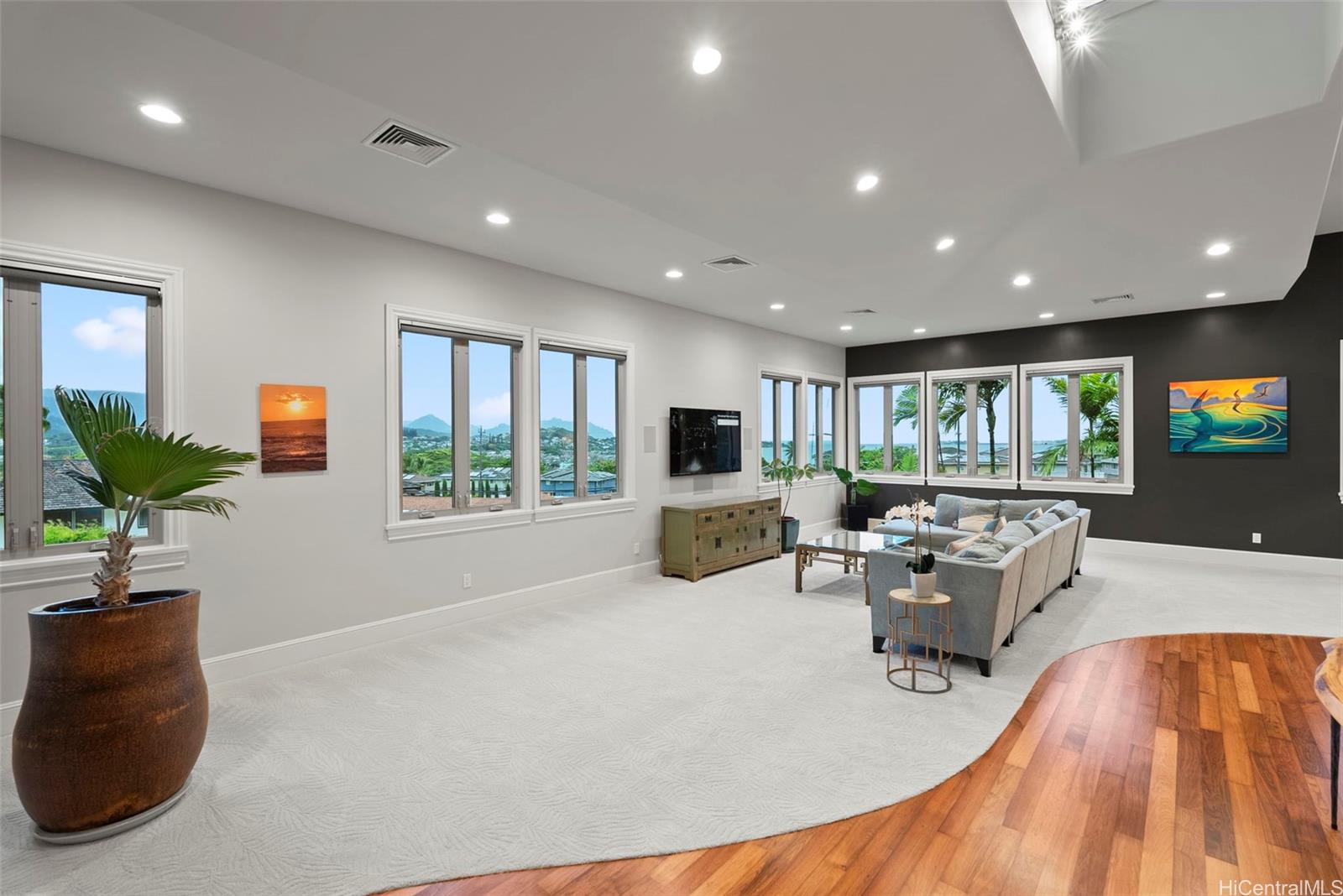 45-020  Namoku Street Kokokahi, Kaneohe home - photo 4 of 25