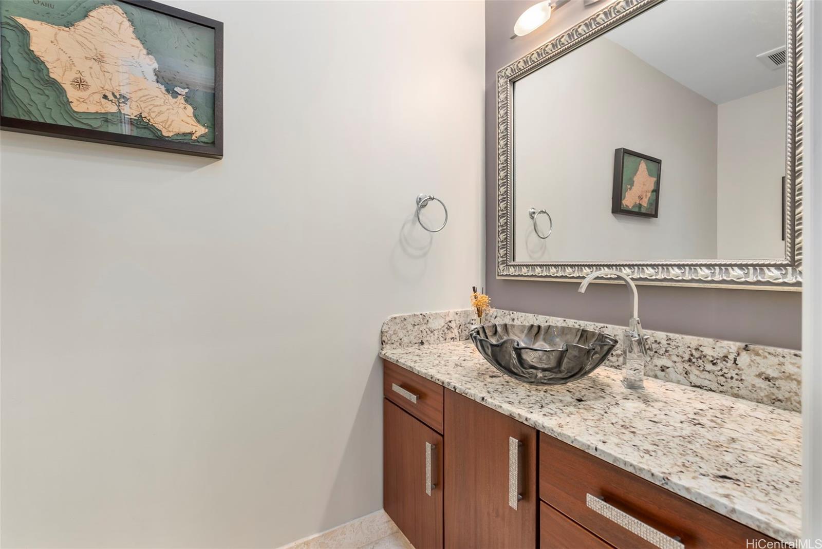 45-020  Namoku Street Kokokahi, Kaneohe home - photo 6 of 25