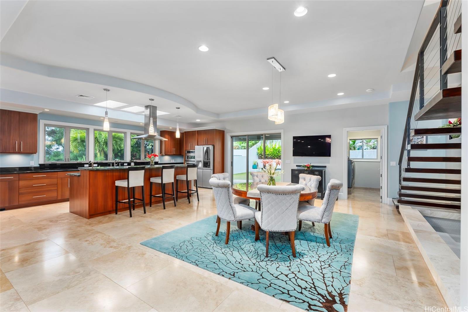 45-020  Namoku Street Kokokahi, Kaneohe home - photo 8 of 25