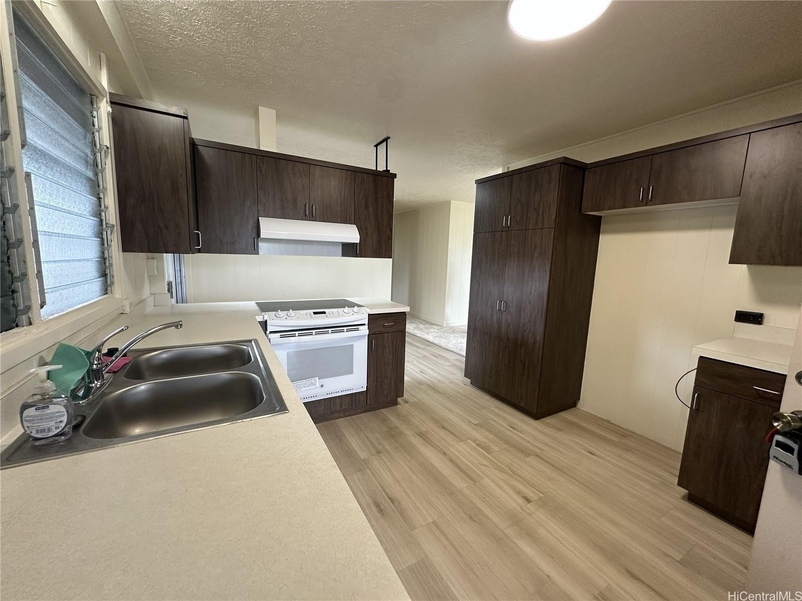 45-038  Waikalua Rd Waikalua, Kaneohe home - photo 6 of 16