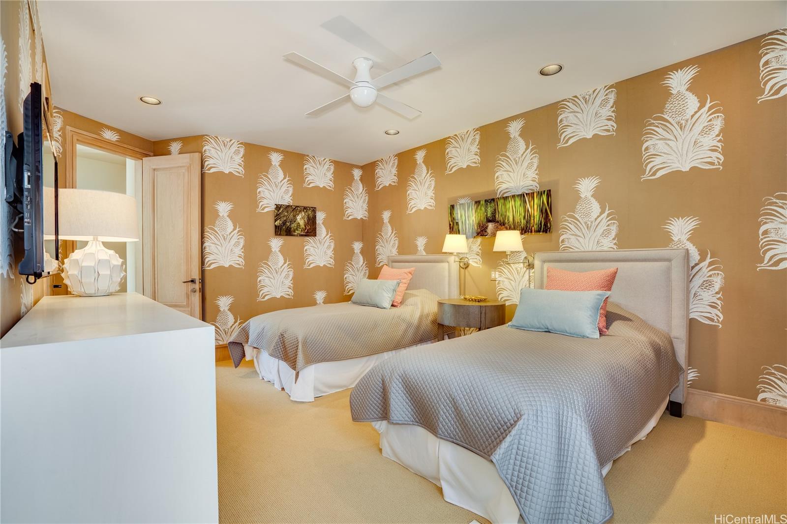 4504  Kahala Ave Kahala Area, Diamond Head home - photo 14 of 25