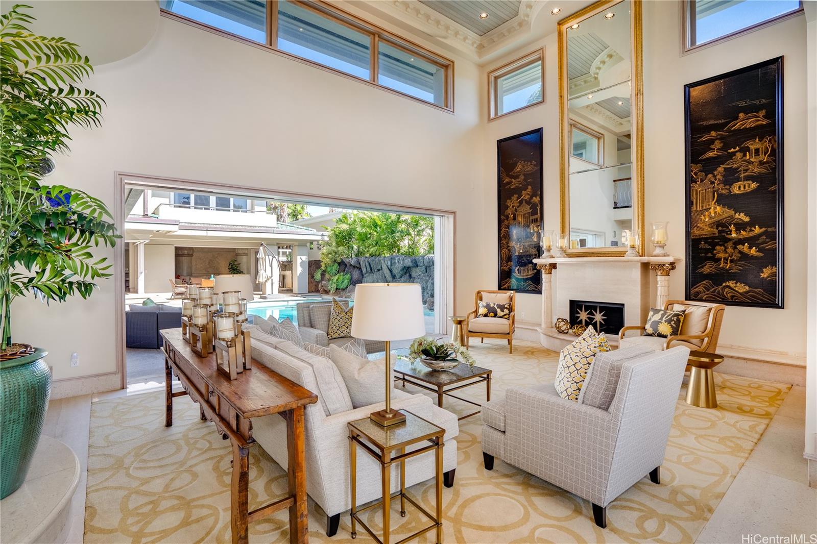 4504  Kahala Ave Kahala Area, Diamond Head home - photo 4 of 25