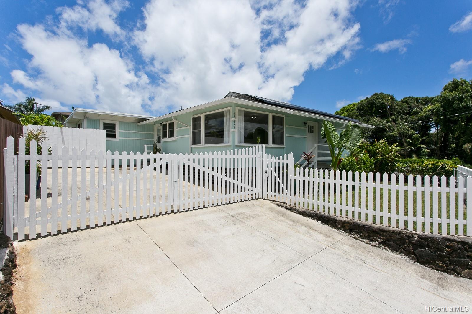 45079 Waiape Place , Kaneohe, Hi 96744 Waikalua