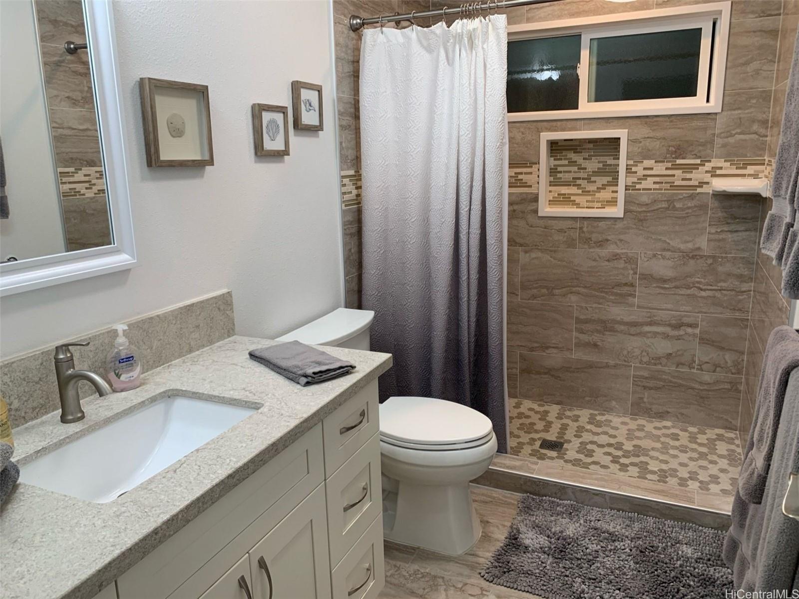 451  Lanae Way Coconut Grove, Kailua home - photo 15 of 25