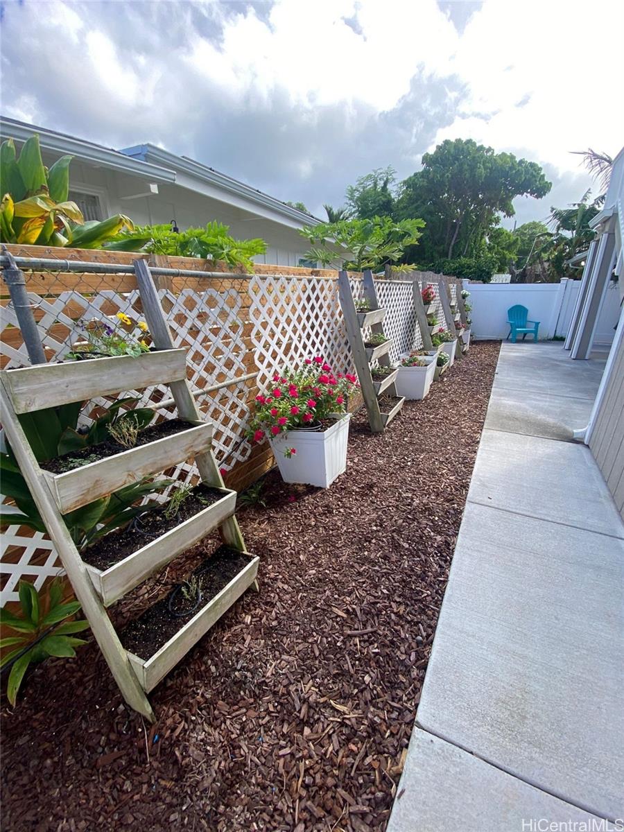 451  Lanae Way Coconut Grove, Kailua home - photo 25 of 25