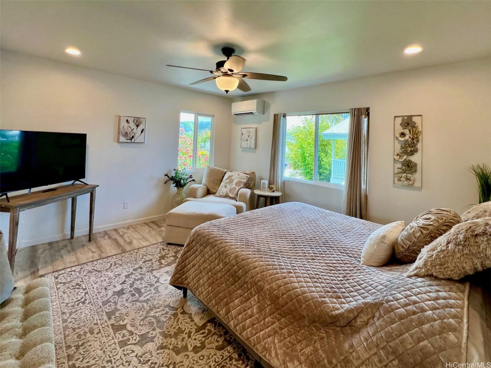 451  Lanae Way Coconut Grove, Kailua home - photo 8 of 25