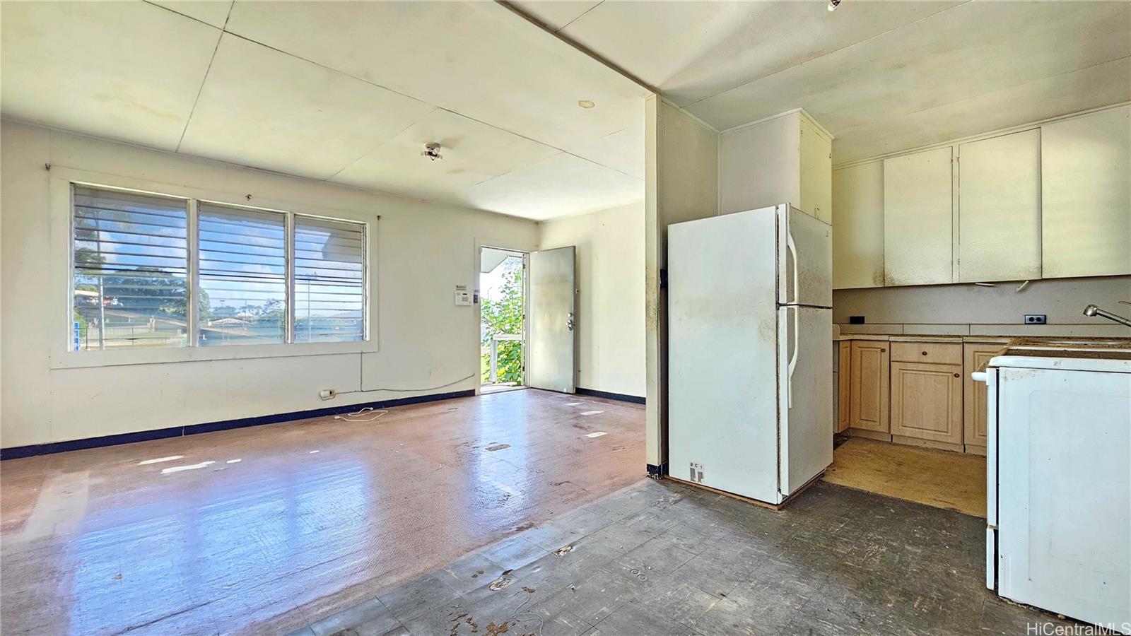 45-1016  Pahuwai Place Halekauwila, Kaneohe home - photo 5 of 25