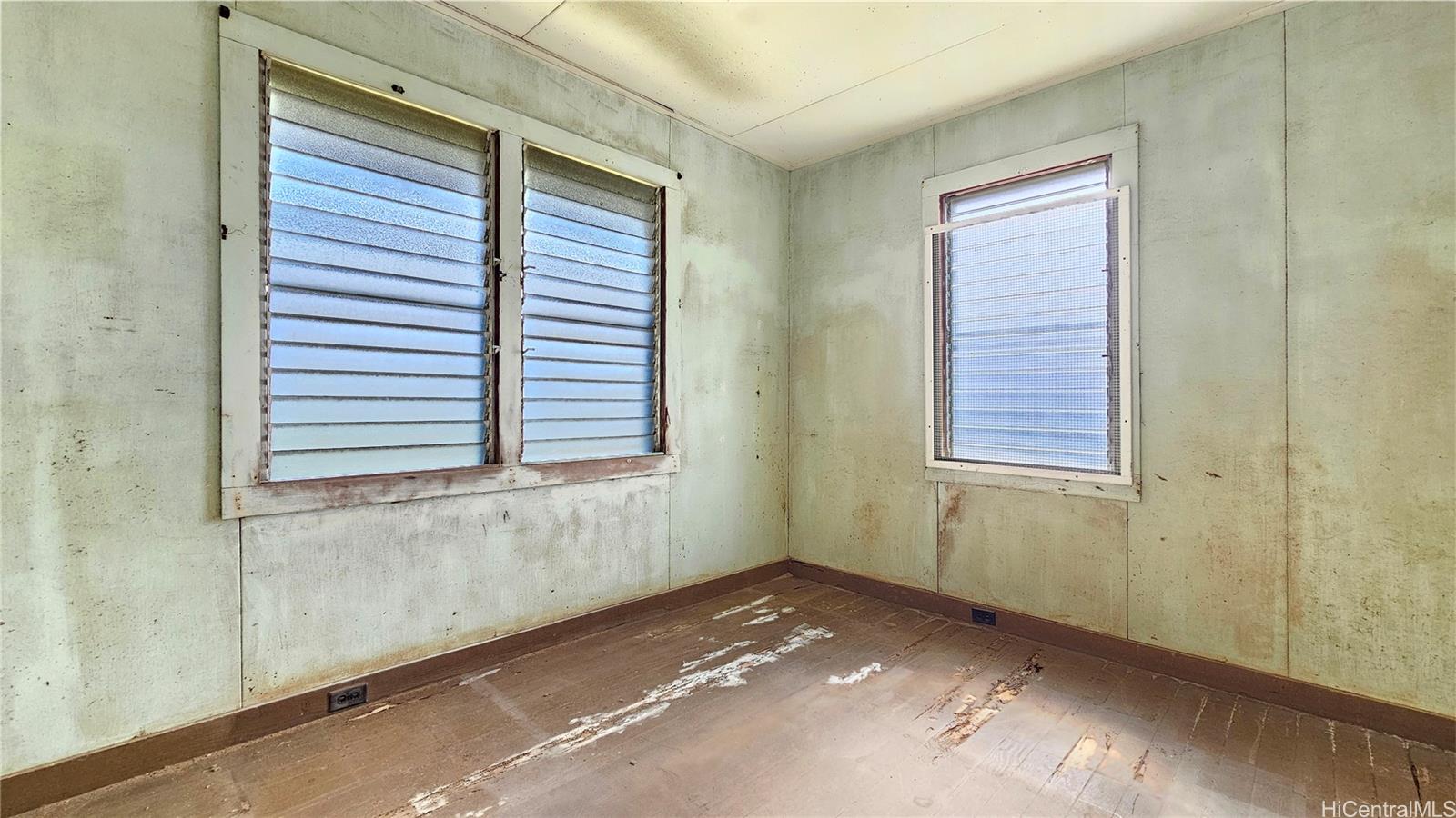 45-1016  Pahuwai Place Halekauwila, Kaneohe home - photo 9 of 25