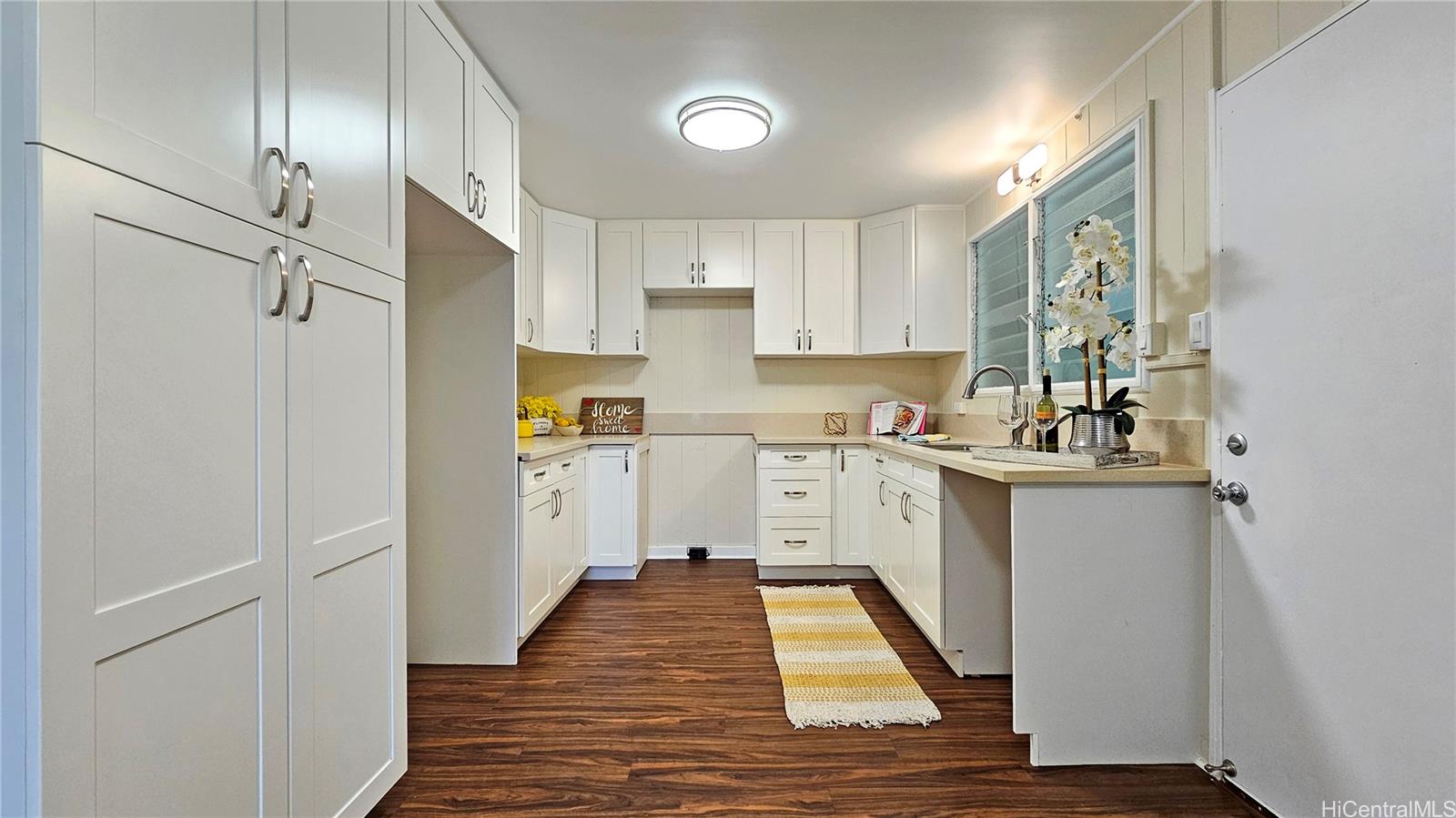 45-1016/45-1016A  Anoi Road Halekauwila, Kaneohe home - photo 4 of 11