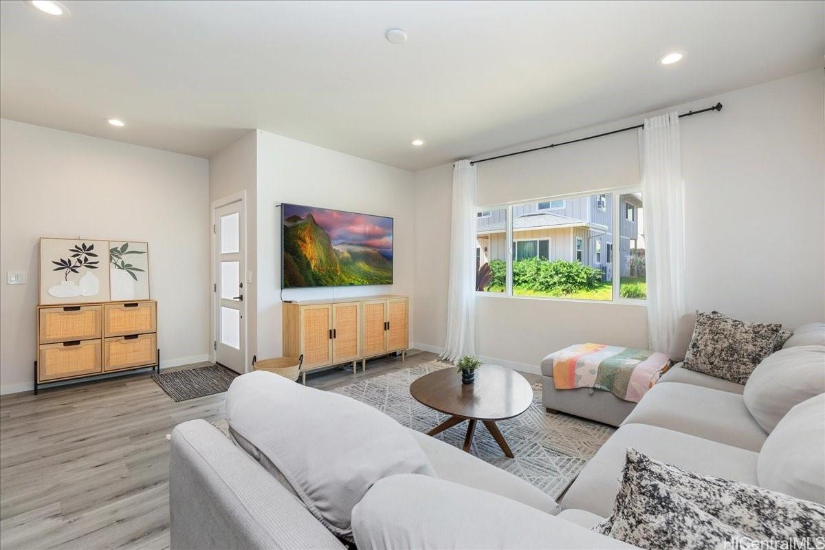 45-1050  Anoi Road Halekauwila, Kaneohe home - photo 3 of 25