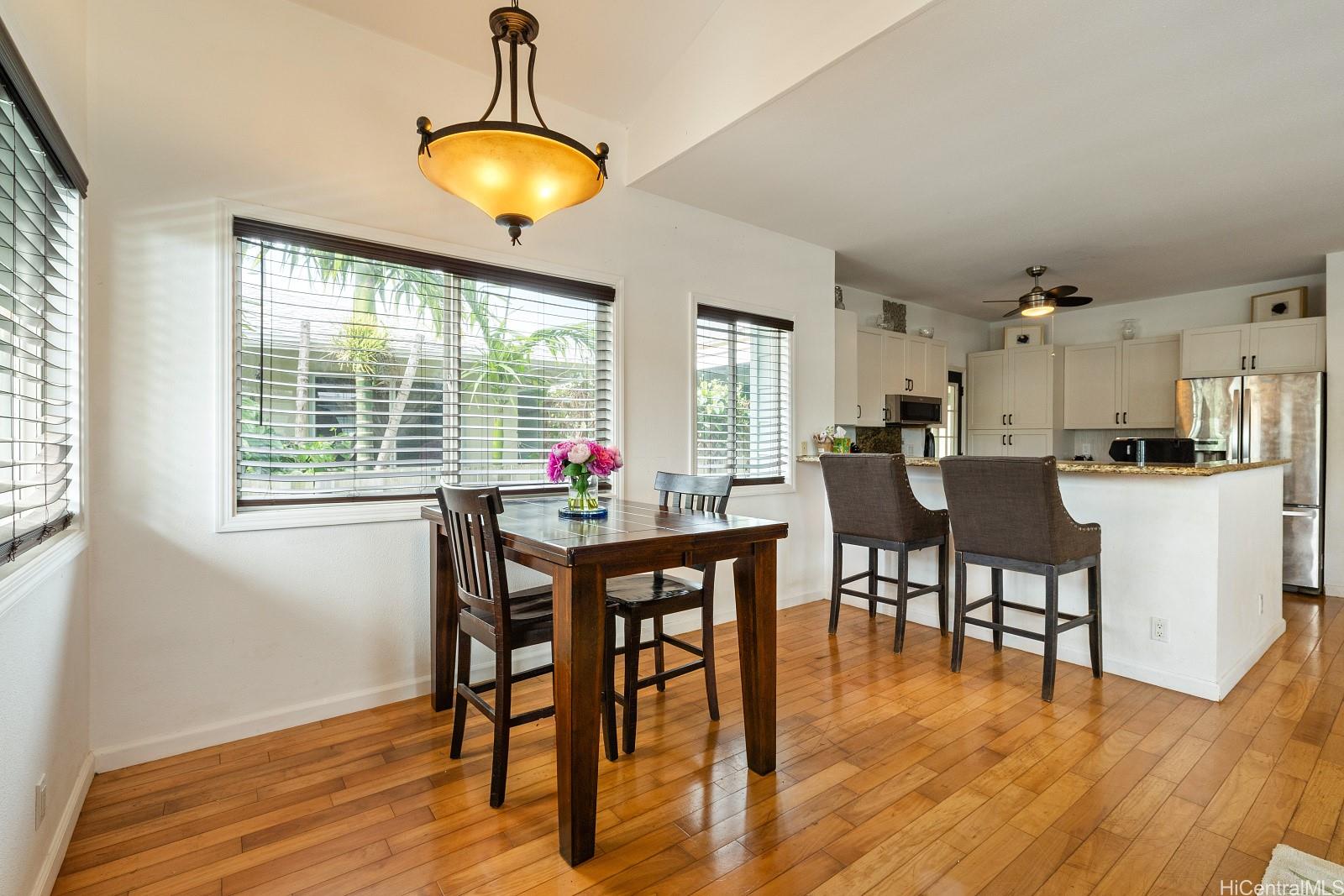 45-107  Waikalua Rd Waikalua, Kaneohe home - photo 5 of 25