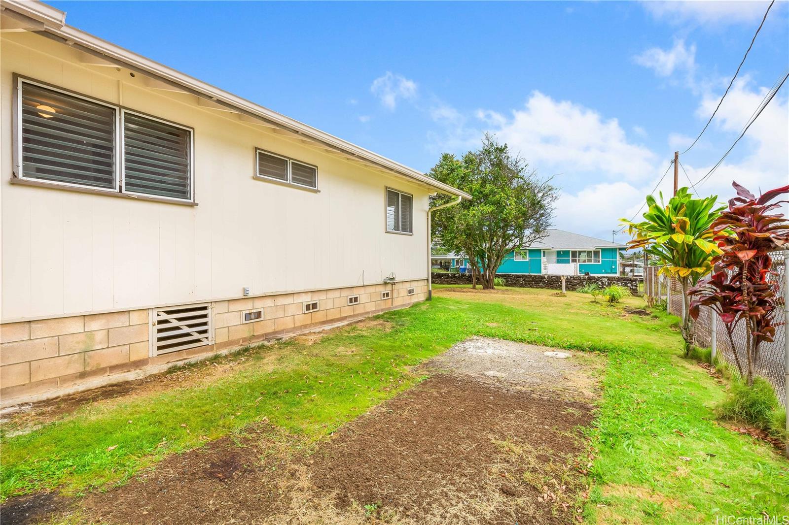 45-1107  Grote Road Kaneohe Town, Kaneohe home - photo 16 of 23