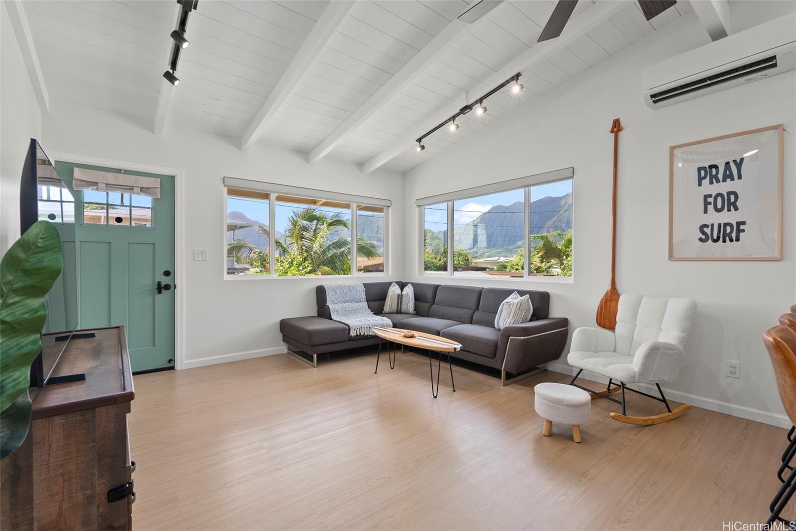 45-1126  Maka Street Lilipuna, Kaneohe home - photo 2 of 25