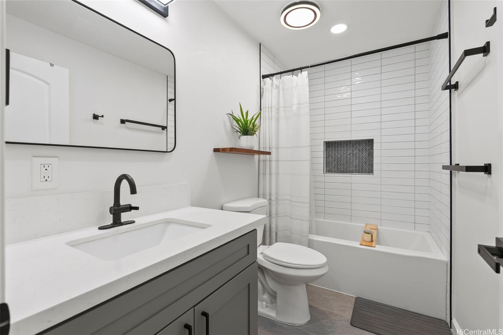 45-1126  Maka Street Lilipuna, Kaneohe home - photo 15 of 25