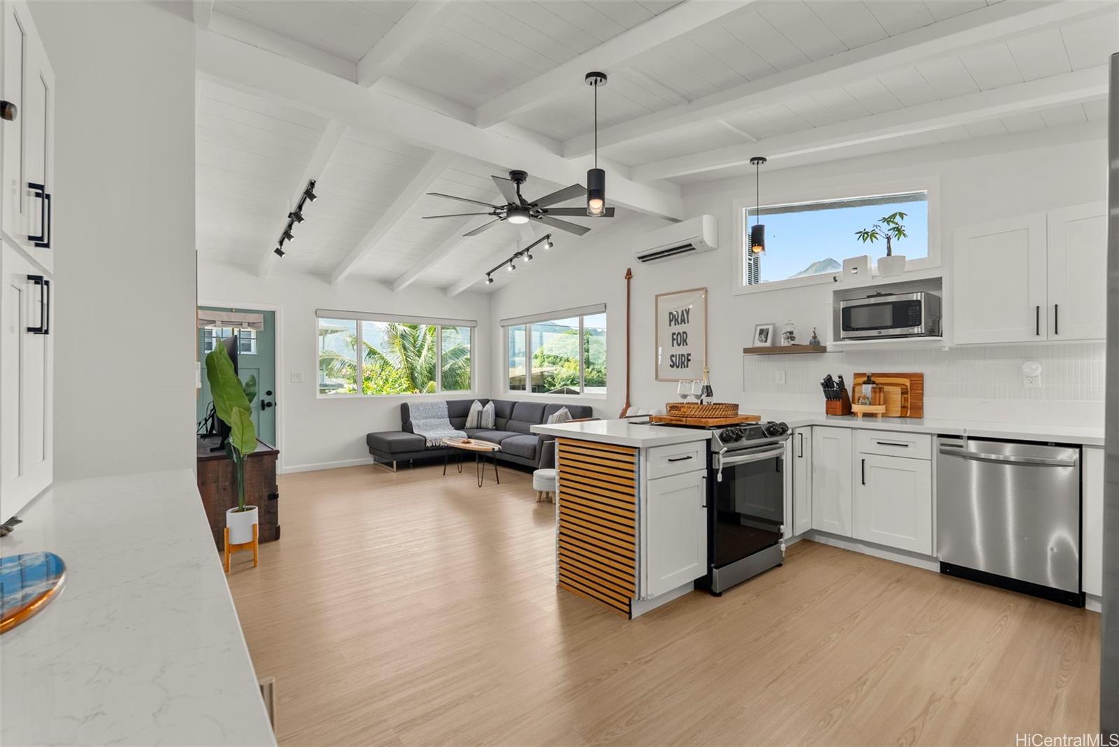 45-1126  Maka Street Lilipuna, Kaneohe home - photo 8 of 25