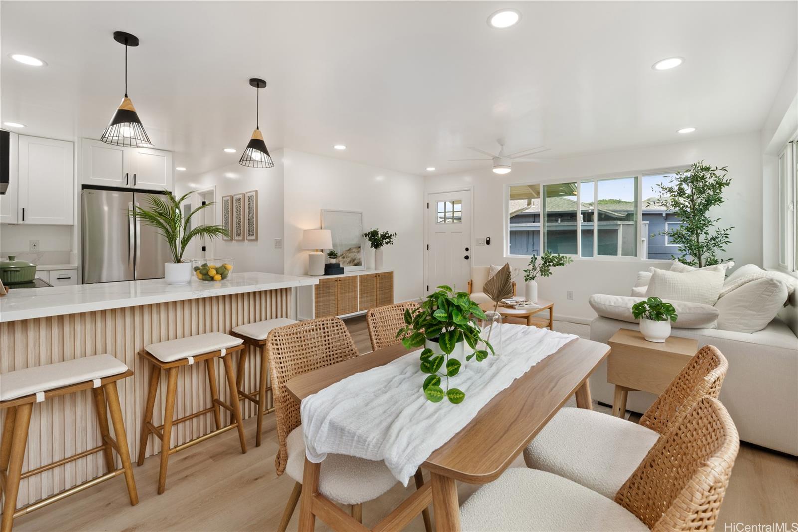 45-127  Waikapoki Road Kaneohe Town, Kaneohe home - photo 2 of 20