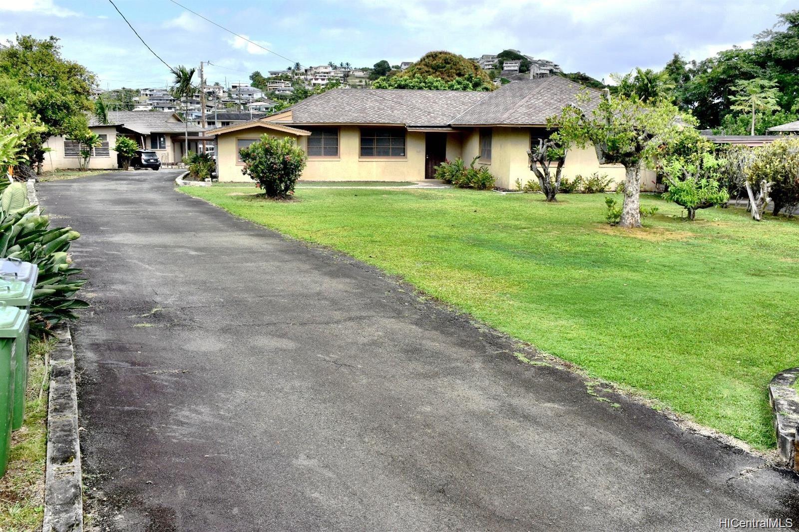 45-135  William Henry Road Kaneohe Town, Kaneohe home - photo 2 of 10