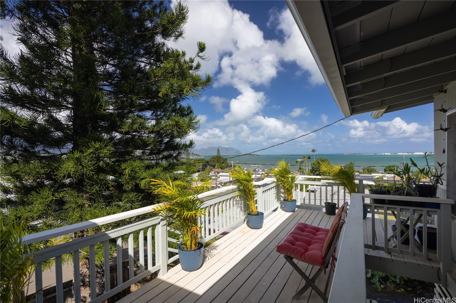 45-138  Kokokahi Place Kokokahi, Kaneohe home - photo 7 of 18