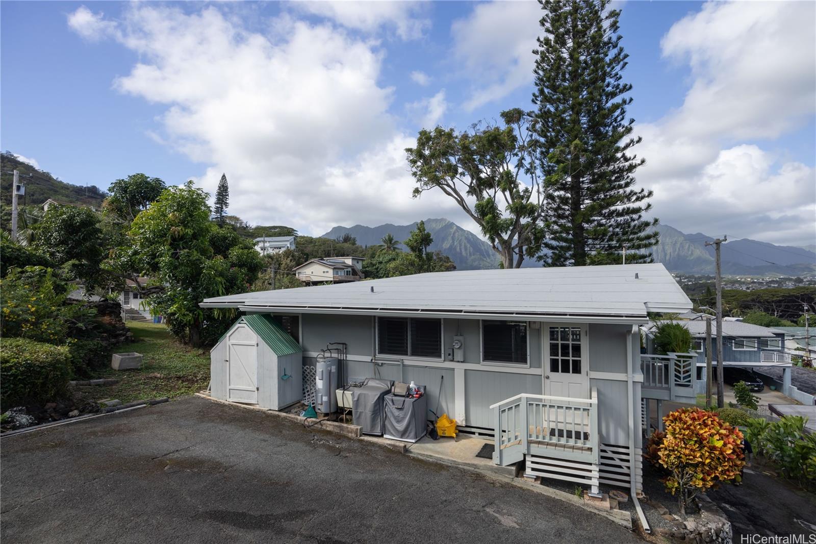 45-138  Kokokahi Place Kokokahi, Kaneohe home - photo 8 of 18
