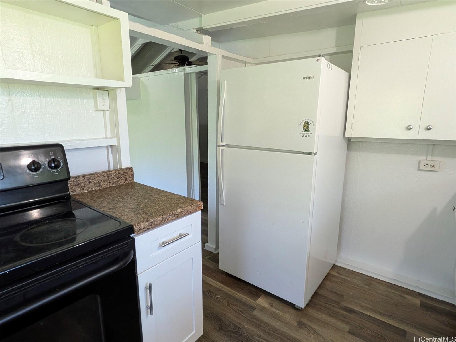 45-151  Kokokahi Place Kokokahi, Kaneohe home - photo 5 of 8