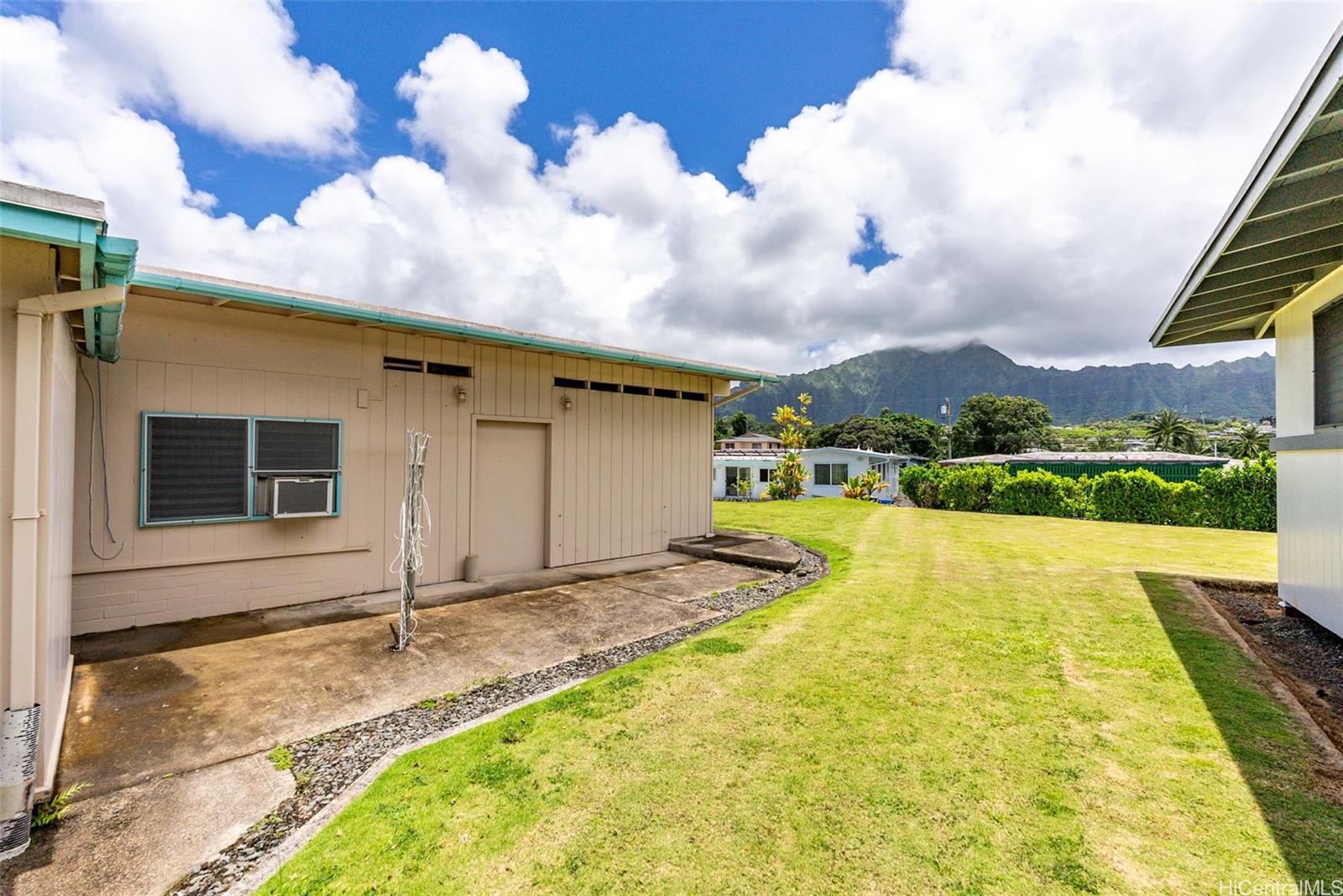 45-155  Pahikoli Place Pikoiloa, Kaneohe home - photo 23 of 25