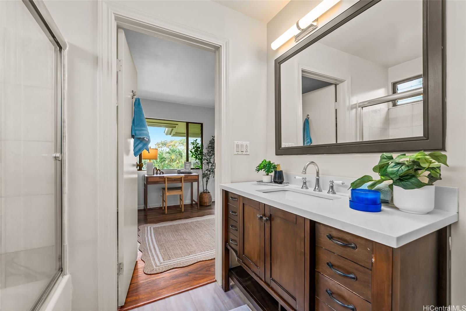 Kauhale Beach Cove condo # 24, Kaneohe, Hawaii - photo 10 of 25